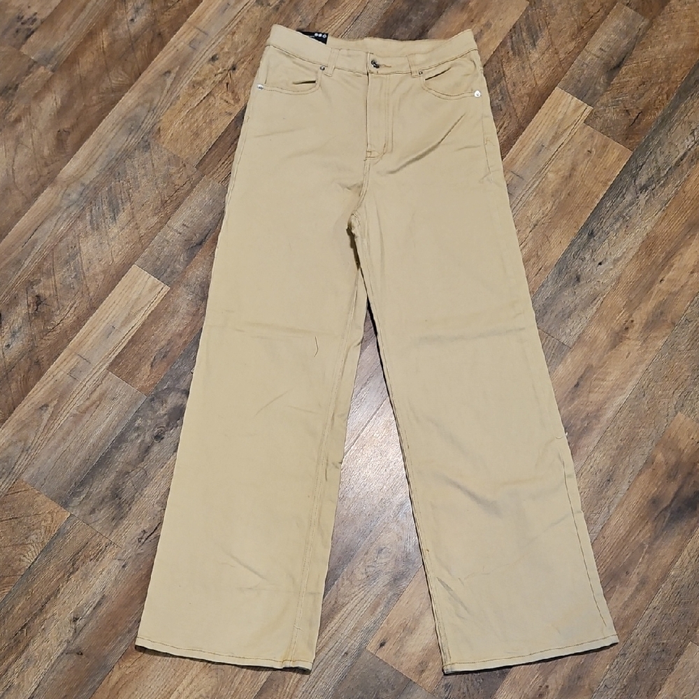👖H&M Divided Beige High-Waist Wide-Leg Pants